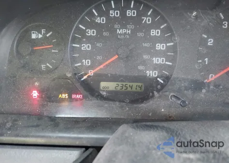 2001 Nissan Xterra Xe-V6 из США, поврежденный, VIN 5N1ED28T11C534902